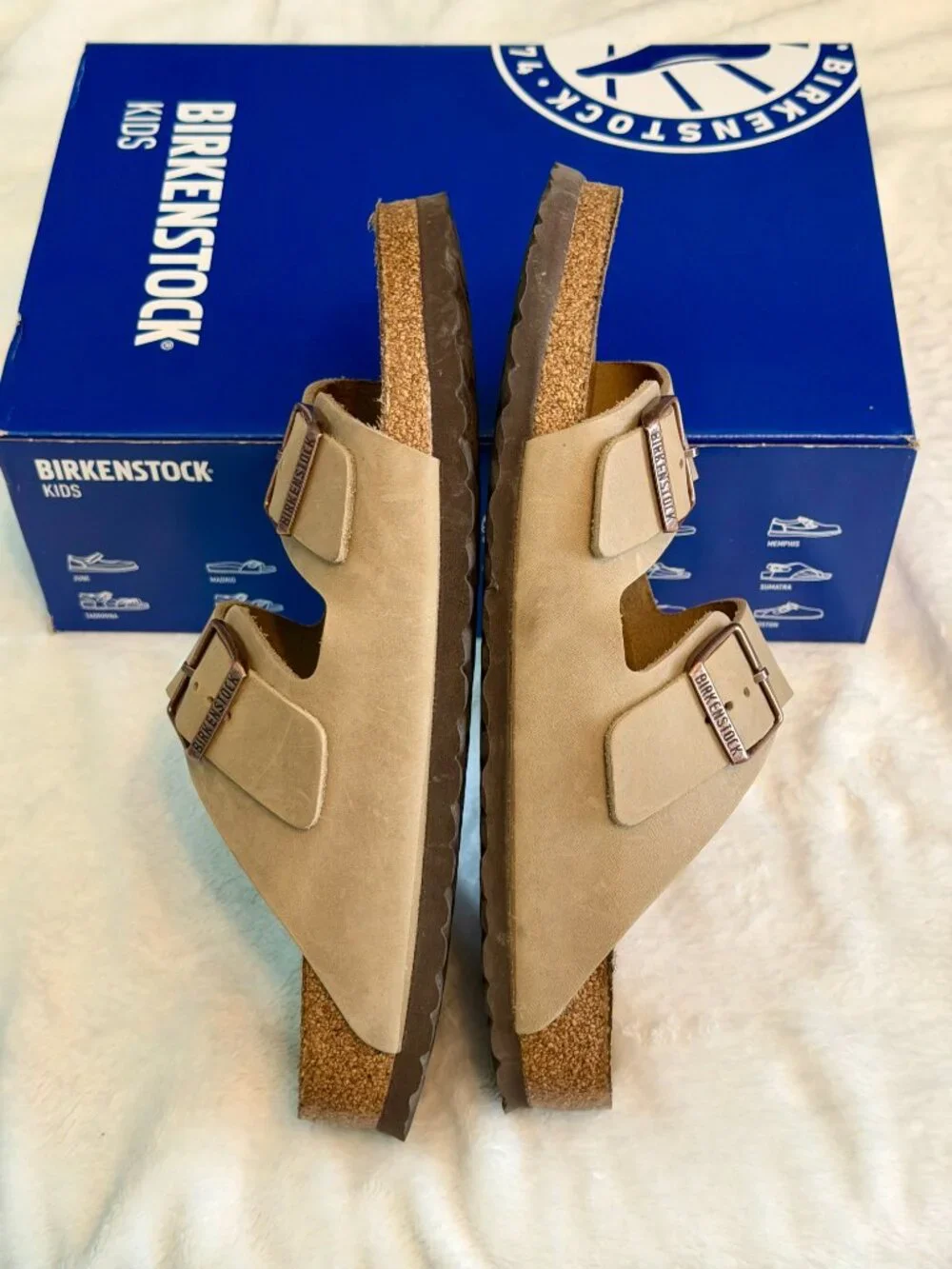 Birkenstock Men’s Arizona Soft Footbed Oiled Leather Sandals – Tobacco Brown – 1